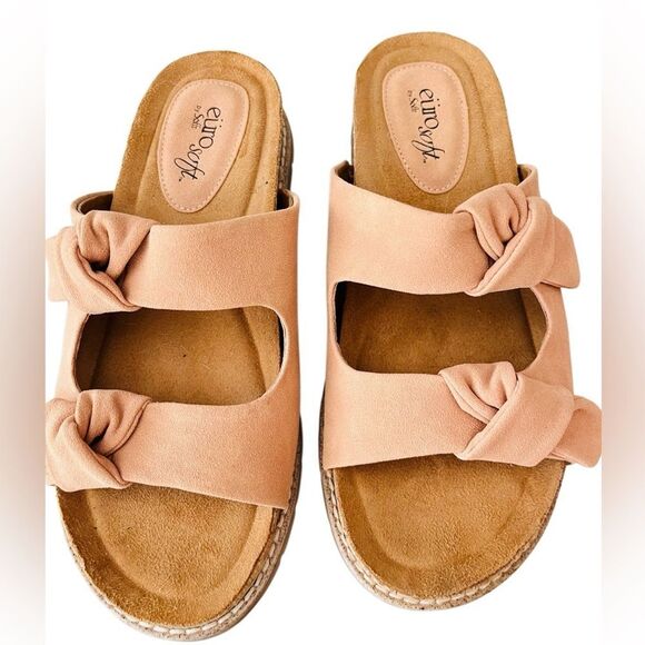 Eurosoft Golden Knot Sandal, size 7.5, tan. - Picture 3 of 10